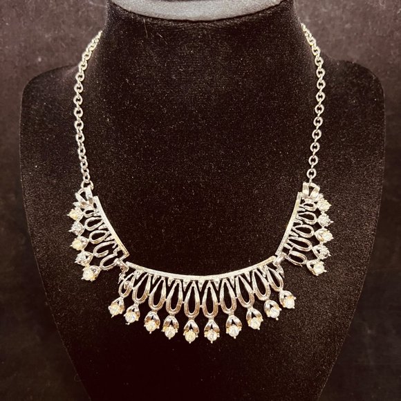 Unbranded Jewelry - Silver Tone Cable Chain And Rhinestone Bib Necklace (3851)